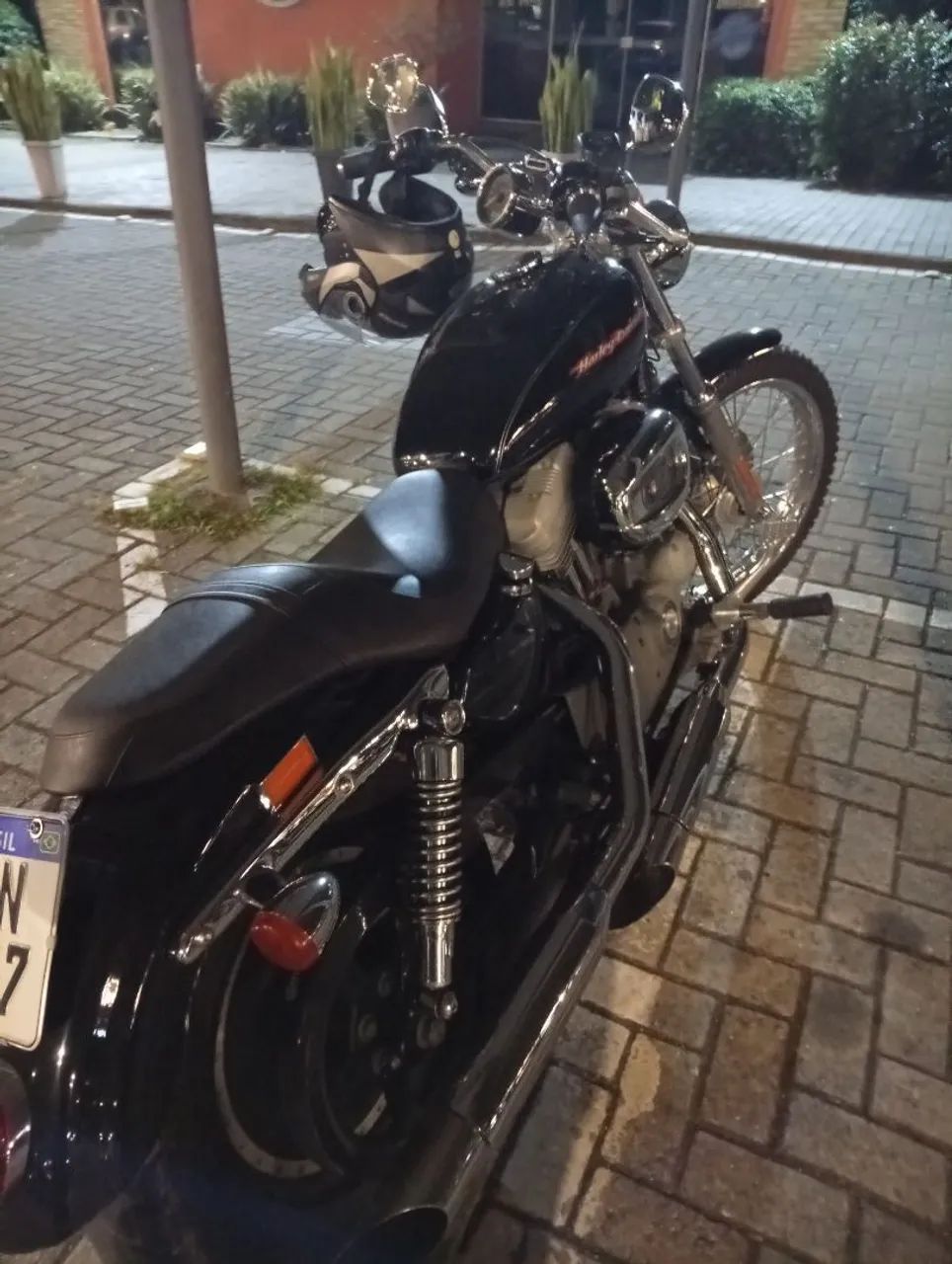 Harley Davidson Sportser 883 CUSTOM  - Foto 4