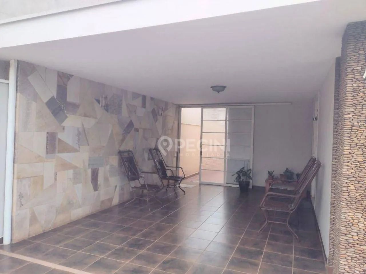 Casa com 2 quartos para venda, o bairro Saúde em Rio Claro. - Foto 2