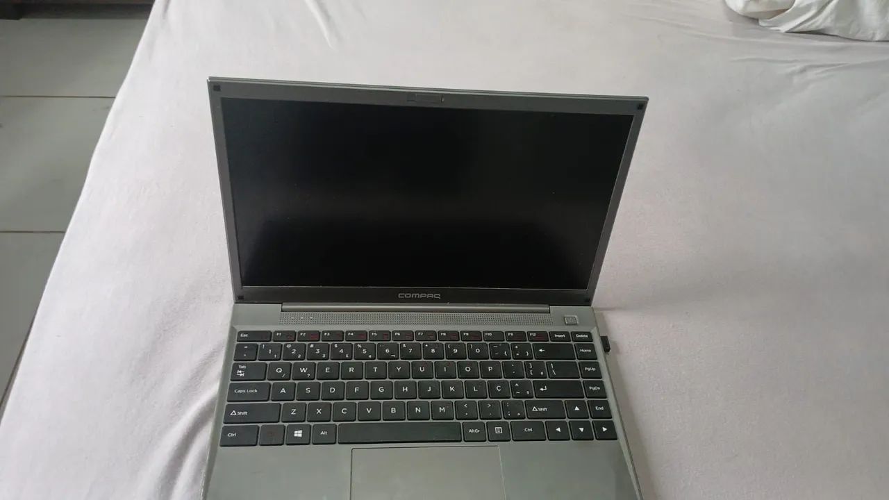 Vendo um, notebook para estudo.. 