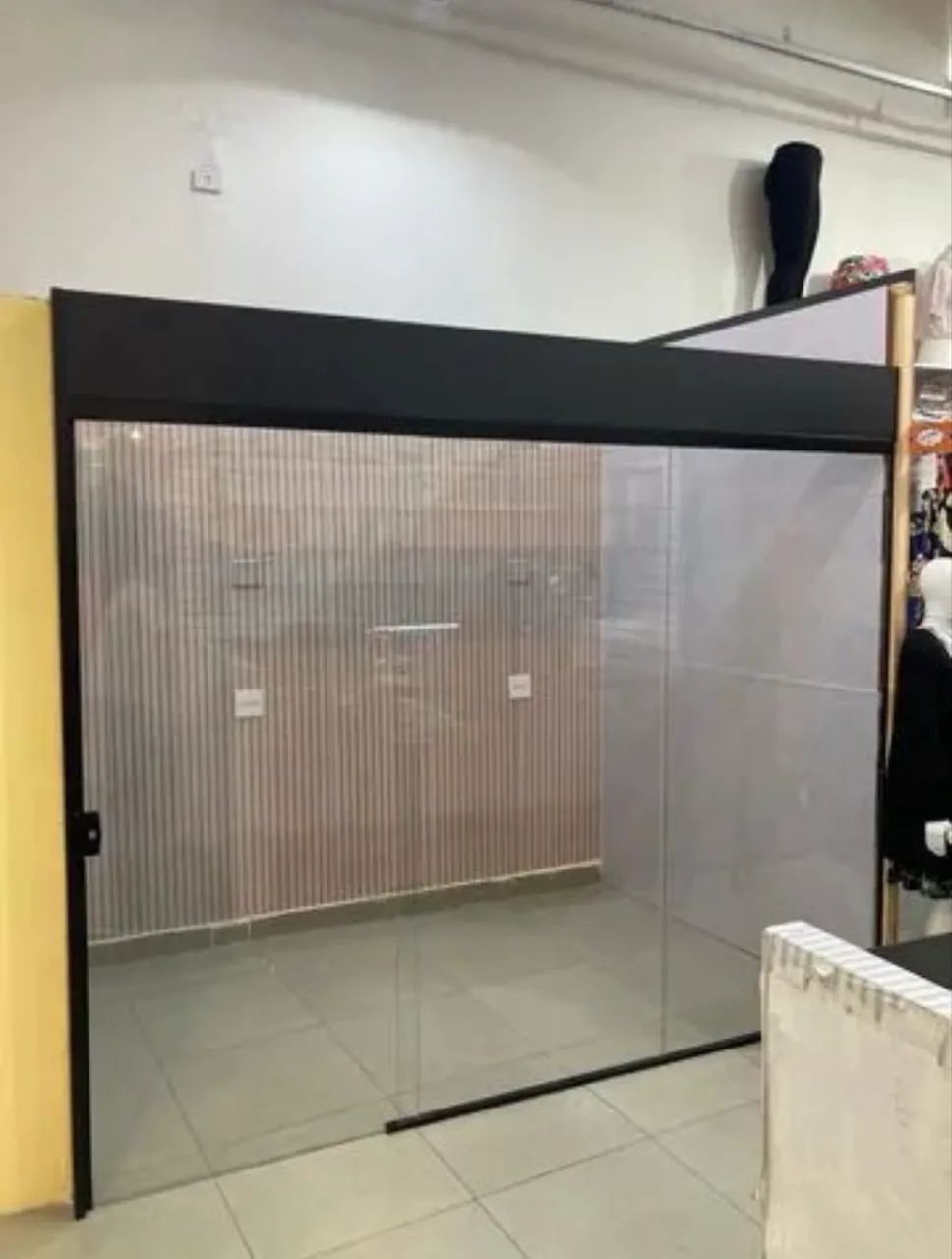 Placa de Vidro em Ótimo Estado