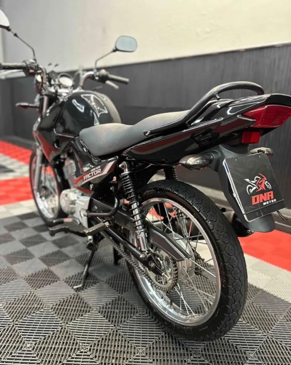 Vendo Yamaha Factor 125, ano 2012 - Foto 4