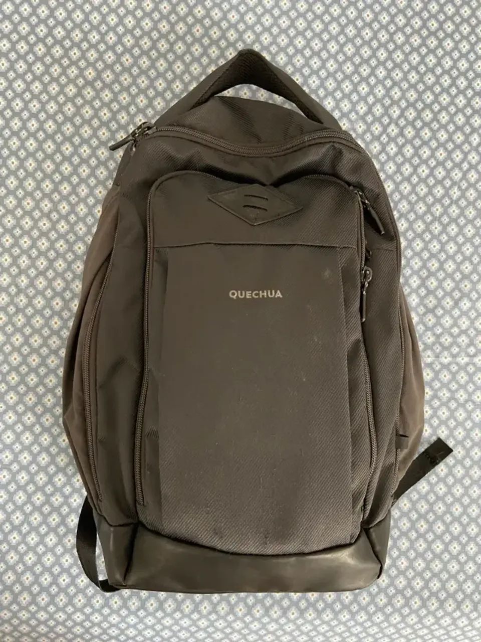 Mochila Forclaz Quechua 16L Executiva