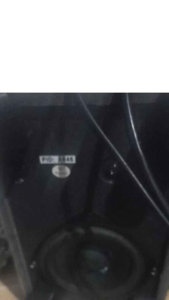 som logitech 2.1 com defeito- leia o anuncio-VENDA SO PESSOALMENTE, NAO FAÇO OLX - Foto 3