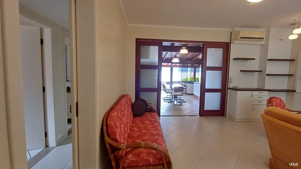 Apartamento 3 dormitórios e com vista mar em Jurerê - Foto 2