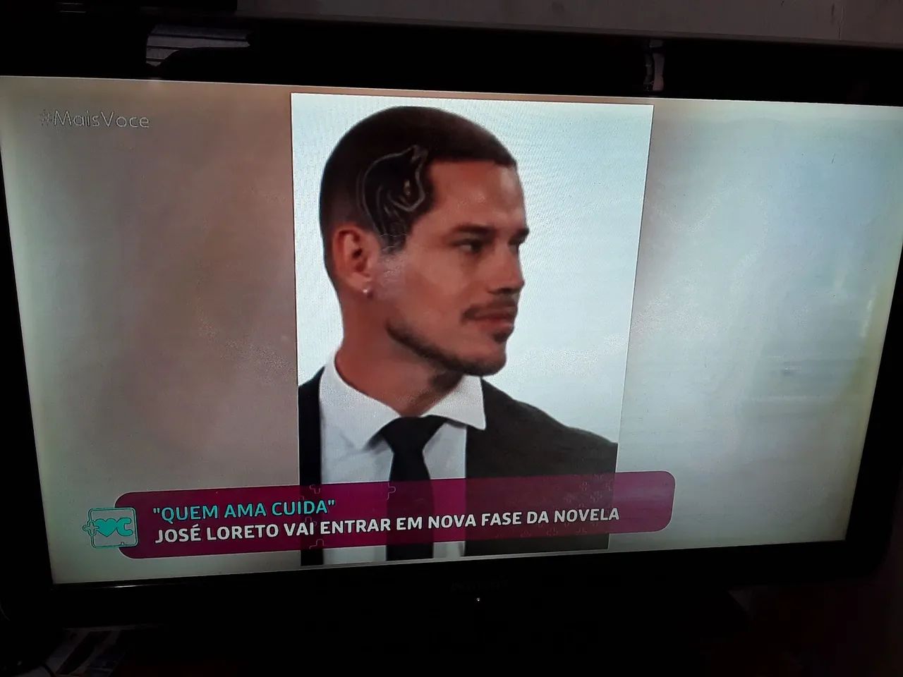 TV PHILIPS 32 COM HDMI E VGA  .290.00   - Foto 2