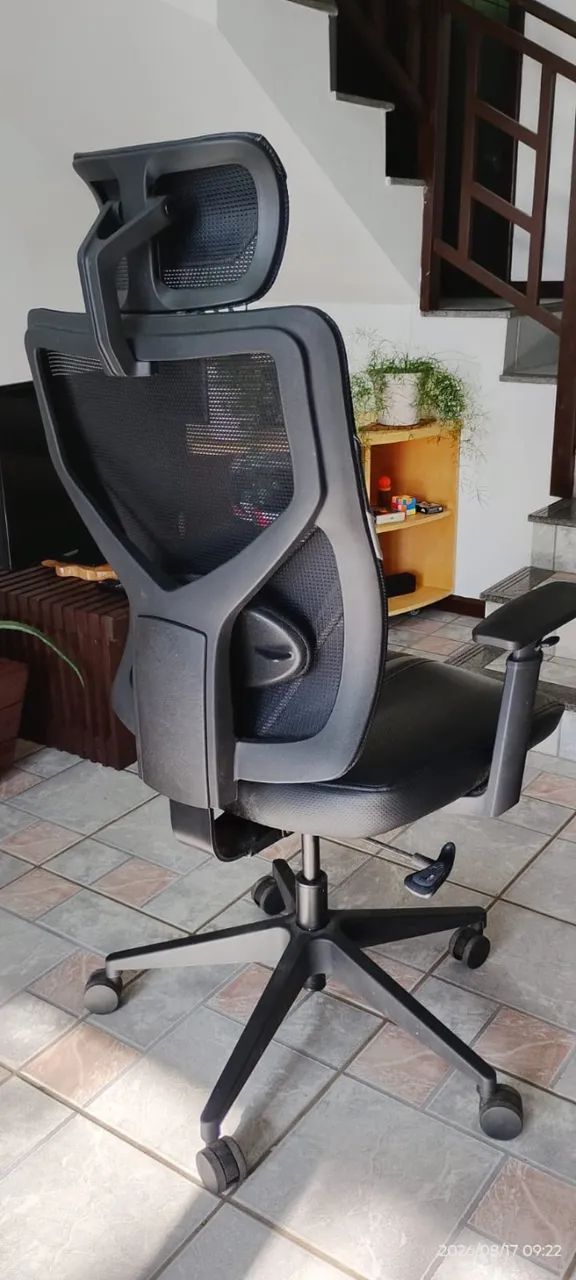 Cadeira ergonomica ThunderX3 Yama - Foto 3