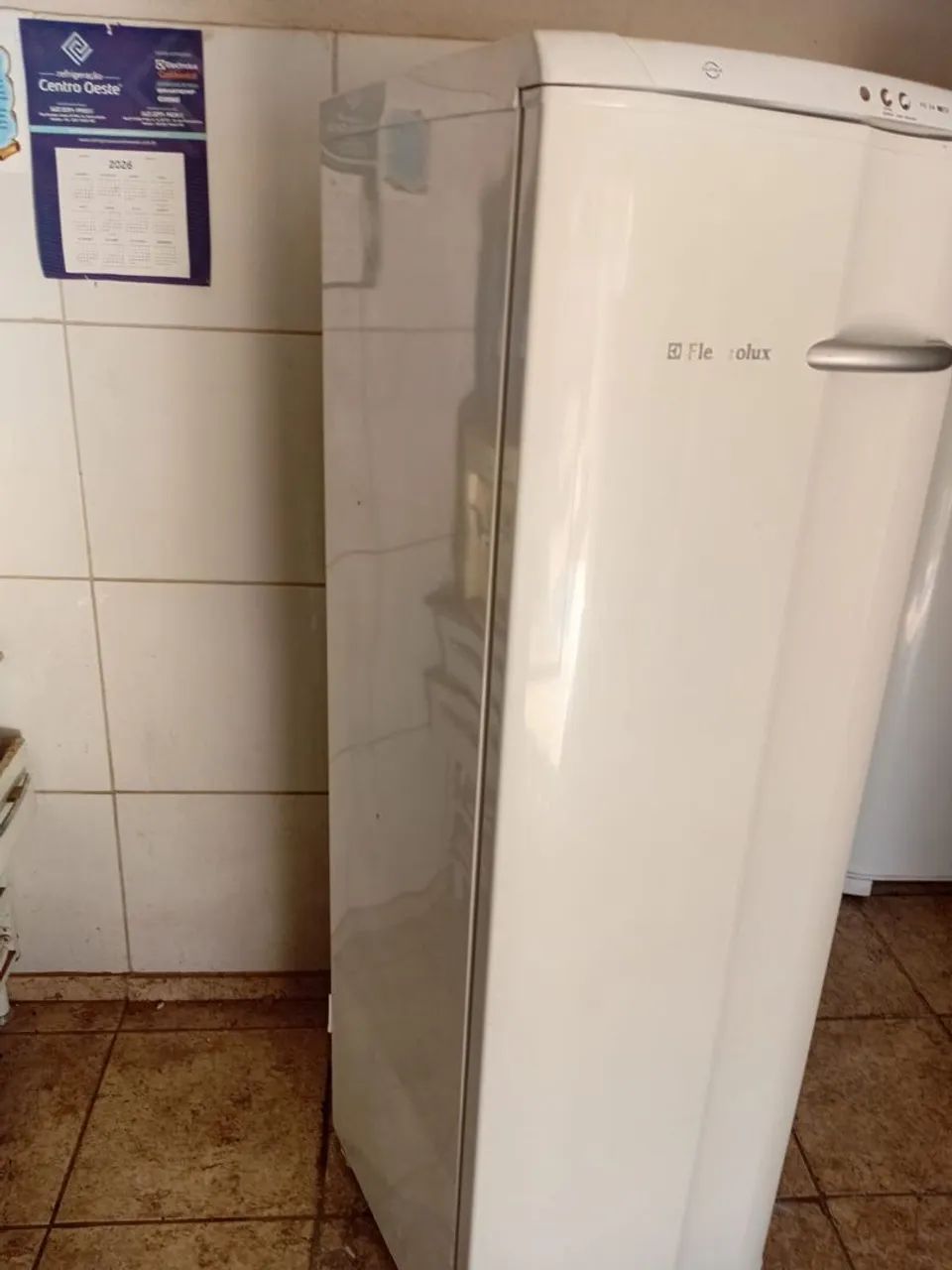 Freezer, vertical, FE26, Electrolux, 203L  - Foto 4