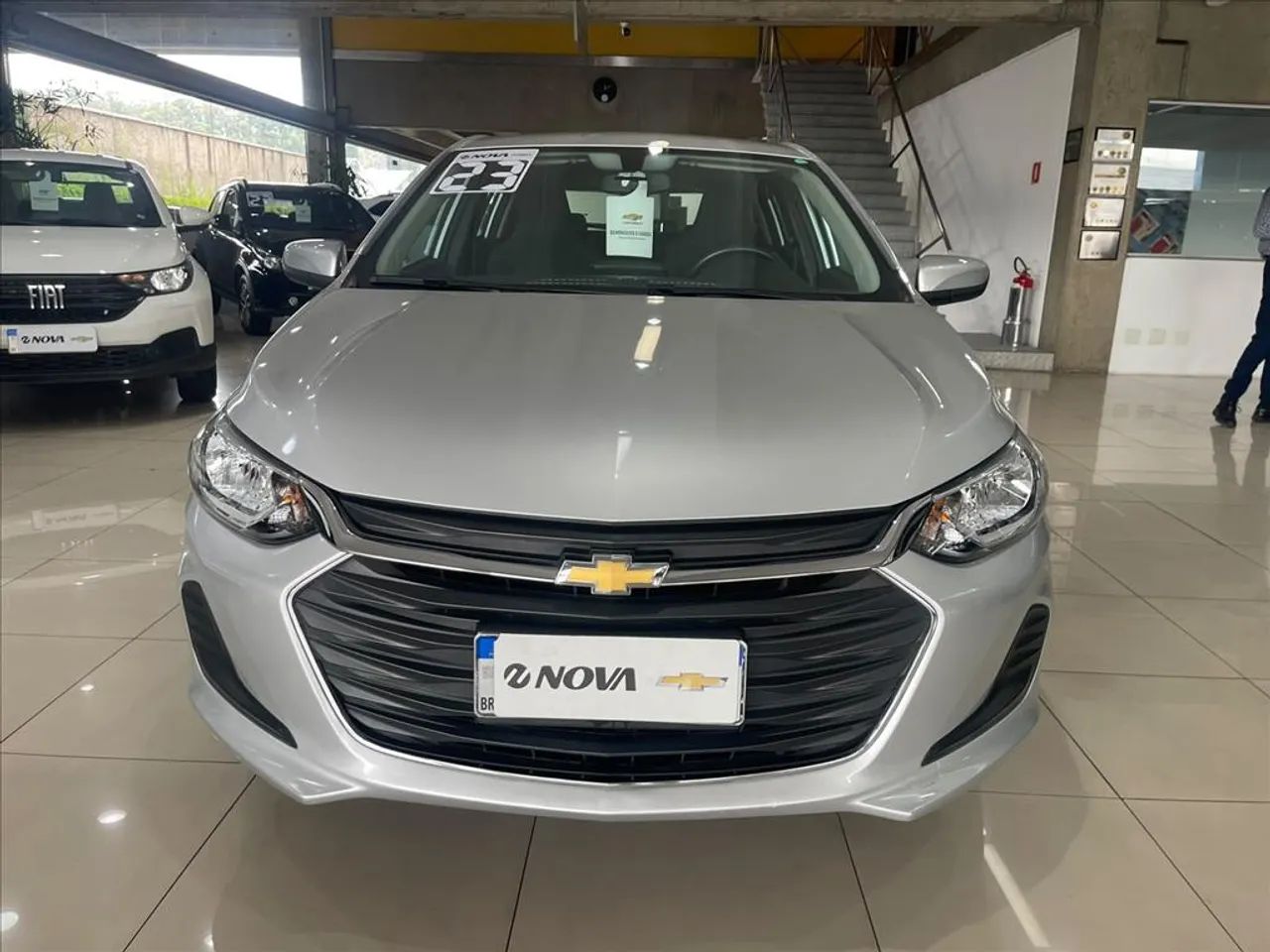 Chevrolet Onix Hatch LT 1.0 12V TB Flex Mec. 4P, foto 2 de 15