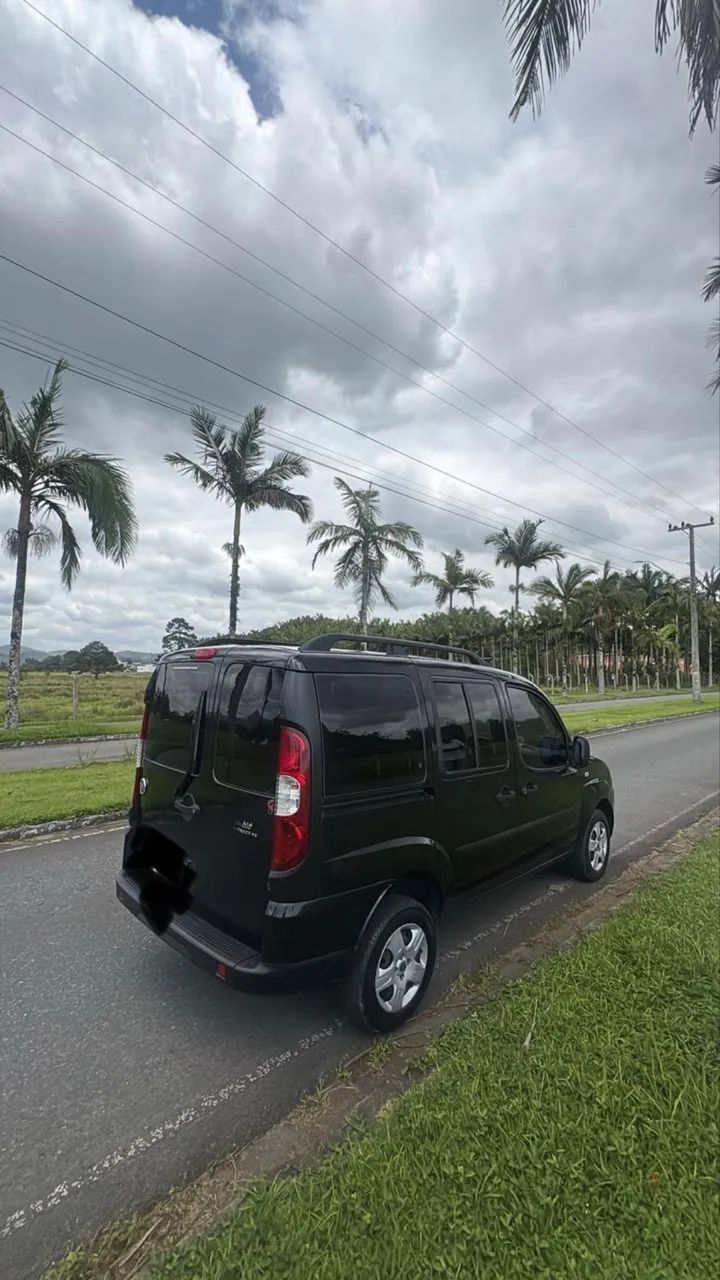 Fiat Doblo Doblo ATTRACTIVE 1.4 Fire Flex 8V 5p 2014