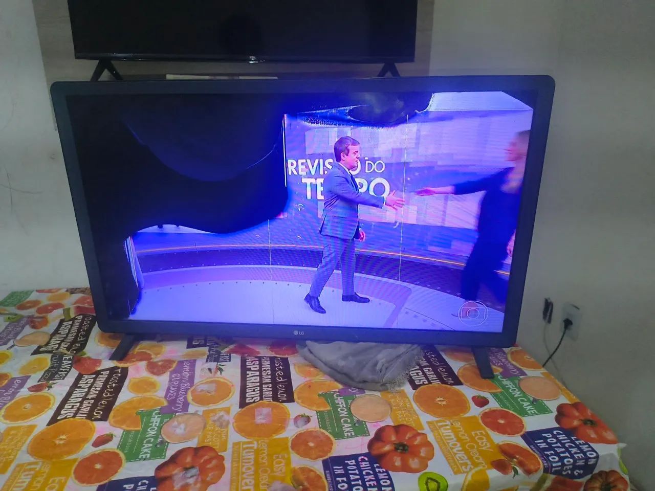 Tv LG 32 Polegadas trocar tela - Foto 2