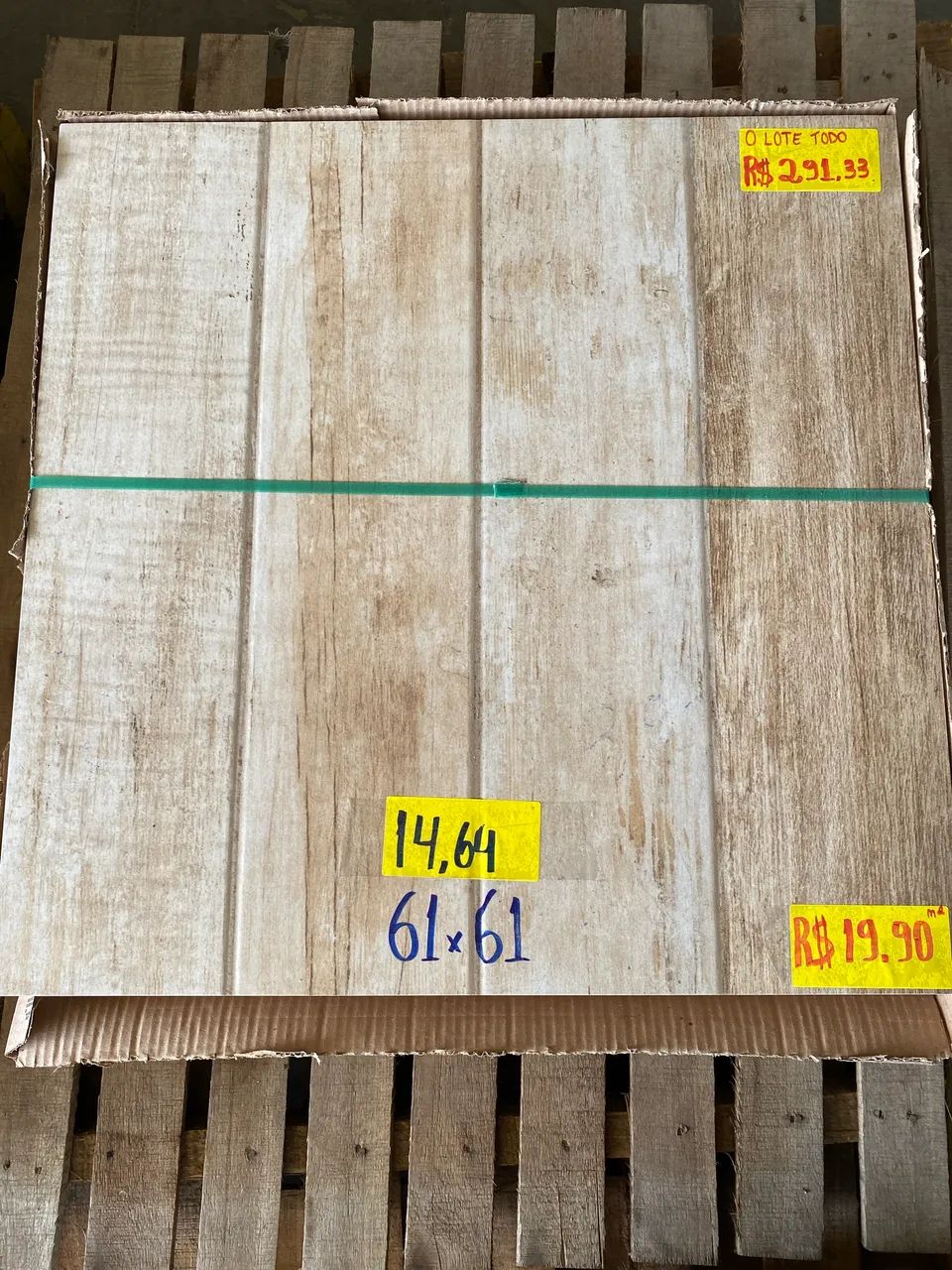 Lote 14M cerâmico imitação de madeira 