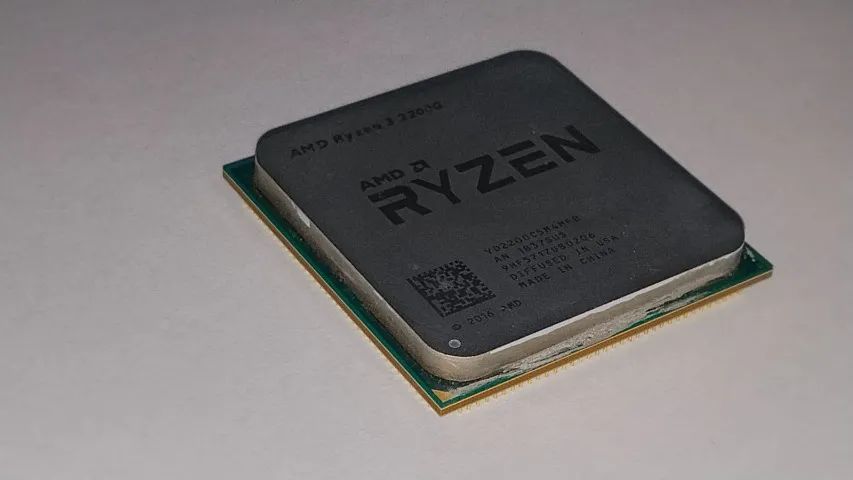 Processador AMD Ryzen 3 2200G - 3.5 GHz - 4 núcleos - 4 threads - 4 MB cache - Socket AM4 - Foto 3