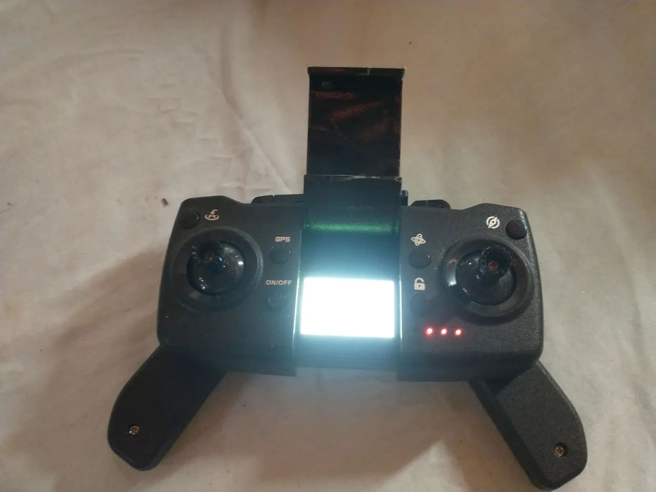 Controle drone L900 se. Semi novo!