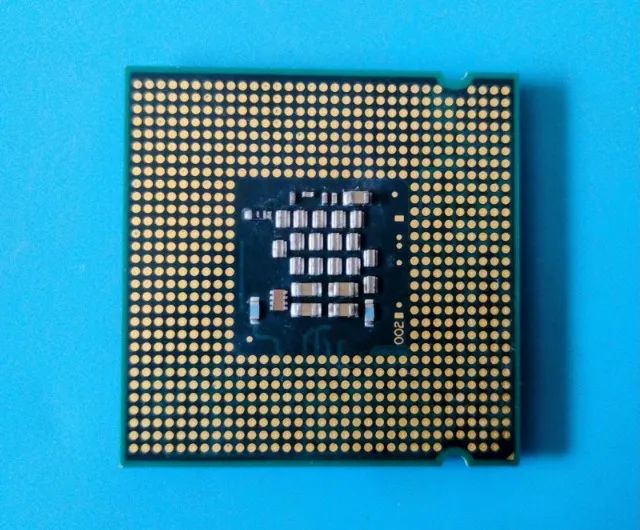 Processador Intel Celeron 430 1.8GHz LGA775 Usado - Não Testado - Foto 2