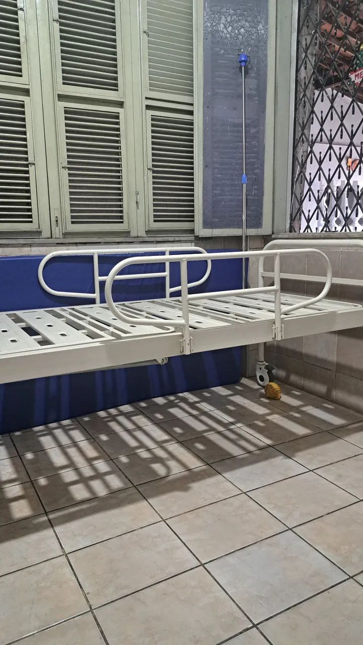 Cama hospitalar 