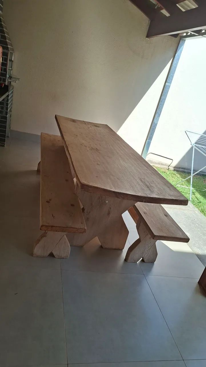 MESA RÚSTICA MADEIRA 