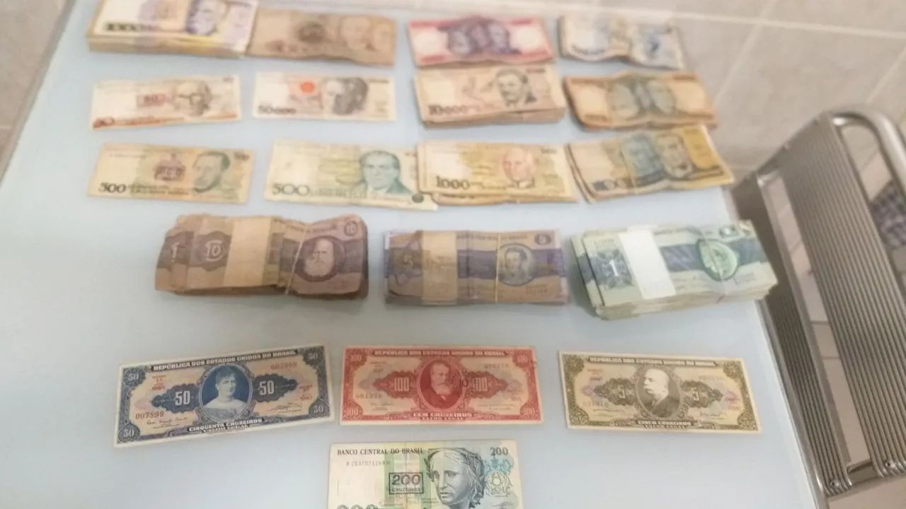 Lote de Cédulas Antigas. - Foto 2