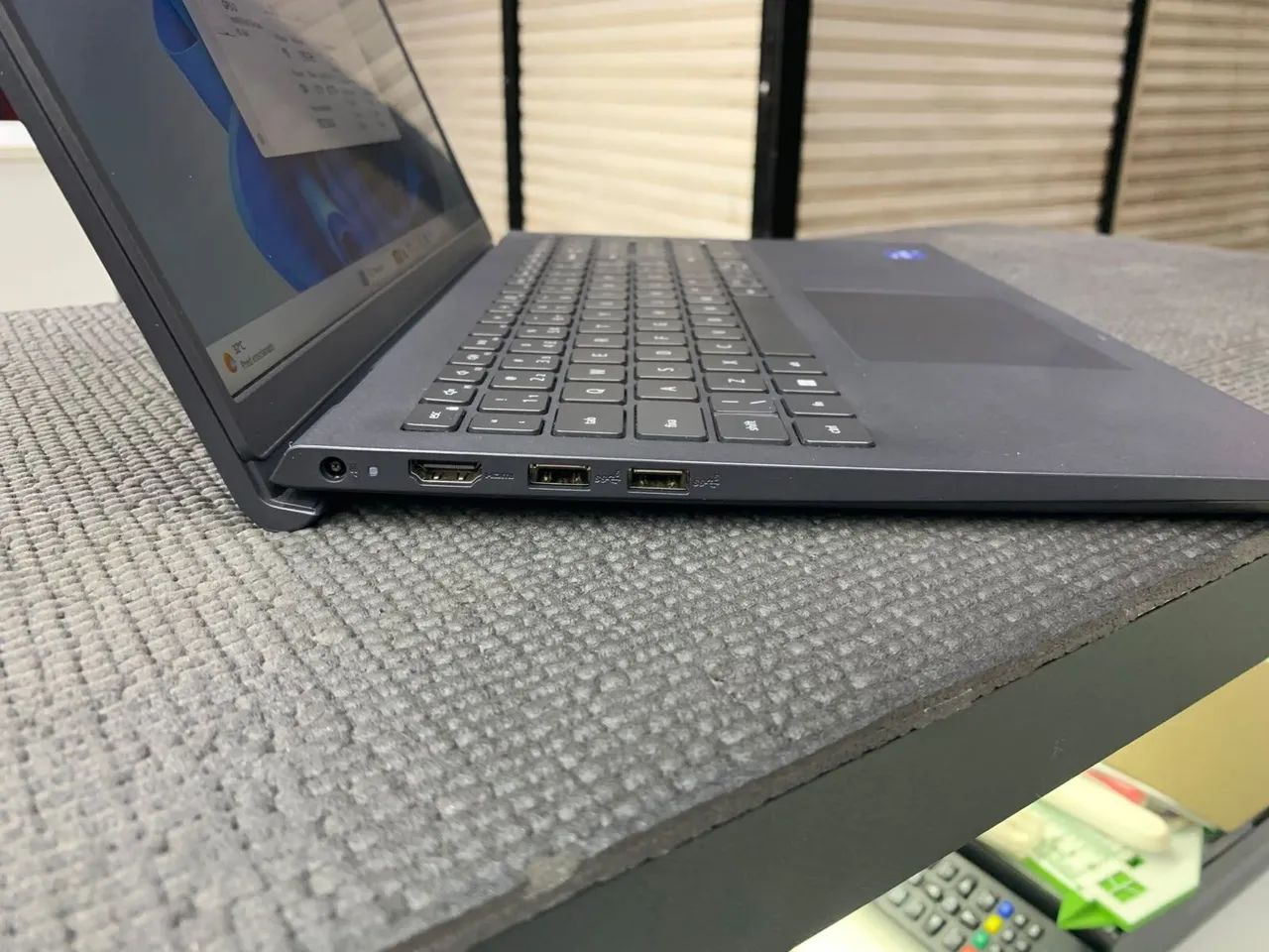 Notebook Dell Inspiron 3520 - Foto 3