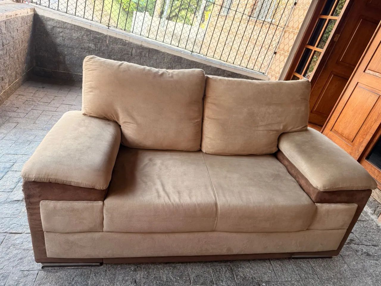 Vende-se sofá 2 e 3 lugares - Foto 2