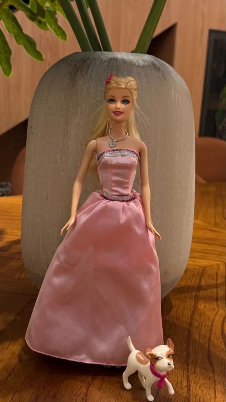Boneca Barbie Moda E Magia Mattel (2010) - Funcionando! - Foto 2