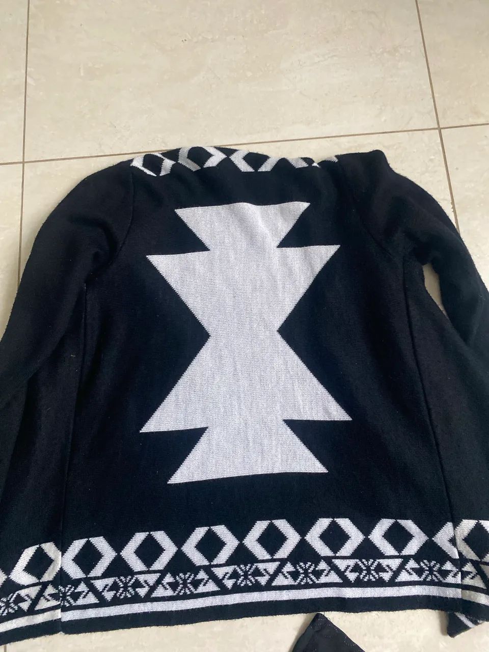 Cardigan preto e branco - Foto 3