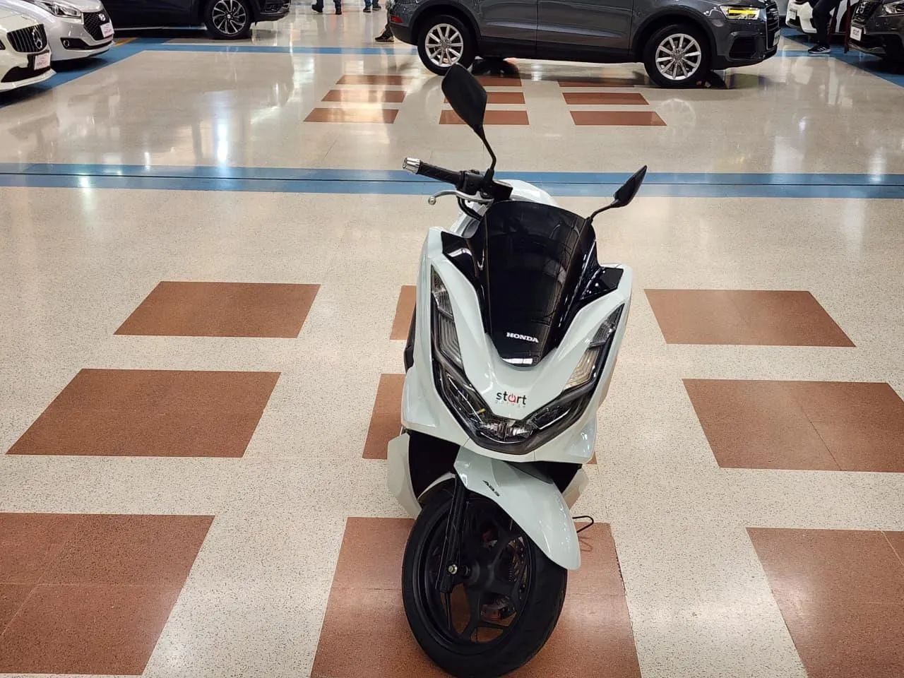 HONDA PCX 160 ABS  - Foto 2