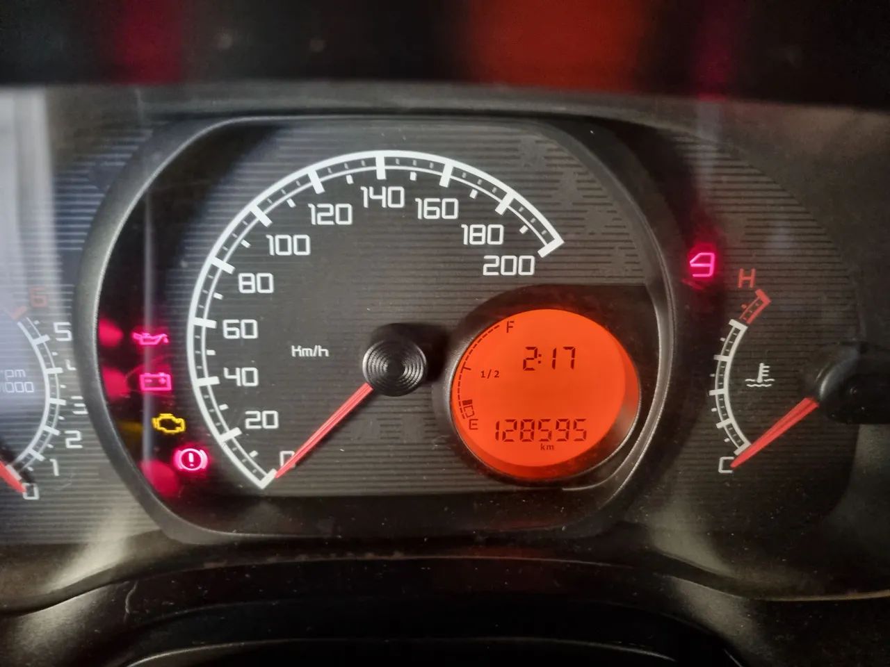Fiat Strada Working Hard 1.4 Fire Flex 8V CS 2019 - Foto 2