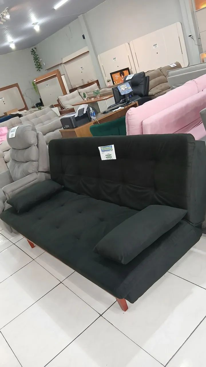 Sofa Cama 3 posições com molas e pés em madeira  - Foto 2