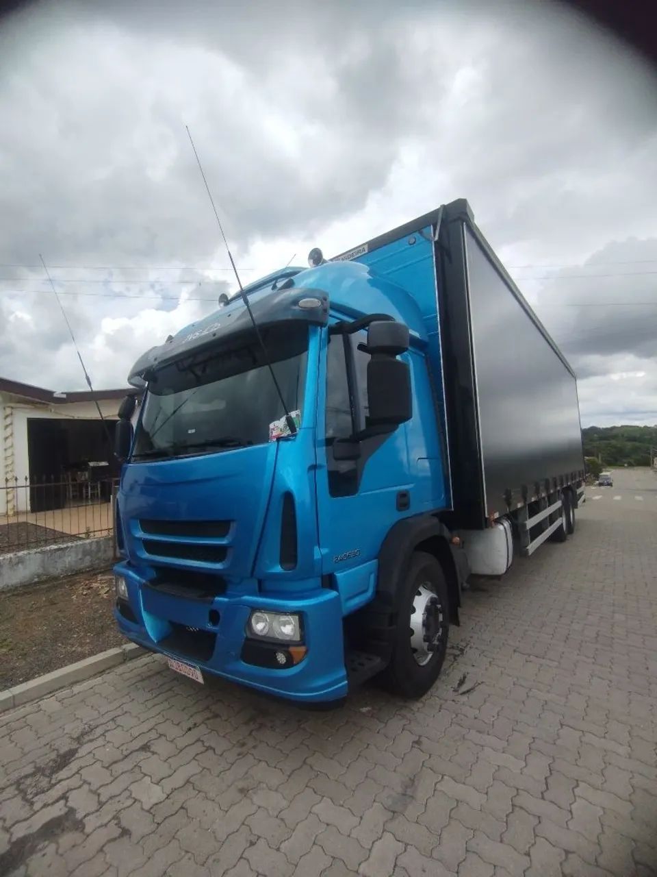Iveco tector 