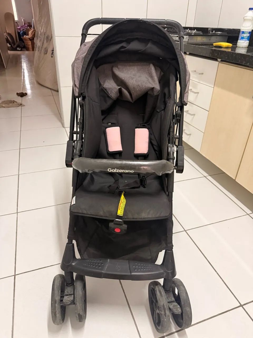 Carrinho de Bebe Menina - Galzerano
