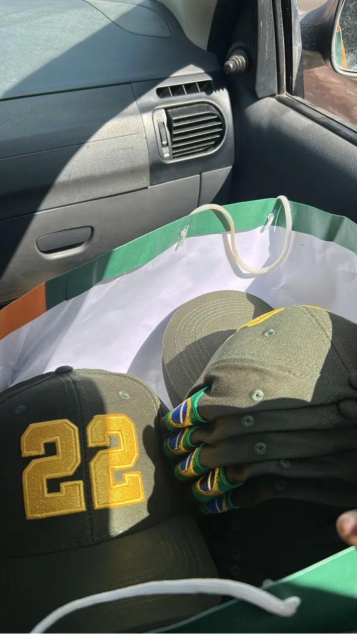 Bonés personalizado do Flávio Bolsonaro 22 - Foto 2