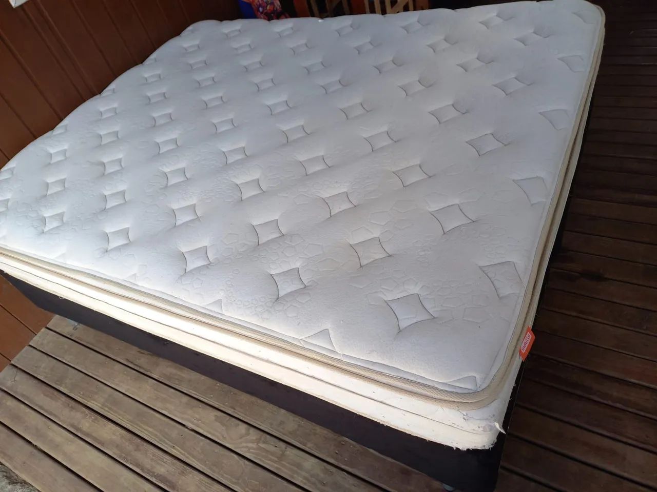 Cama Box queen size 