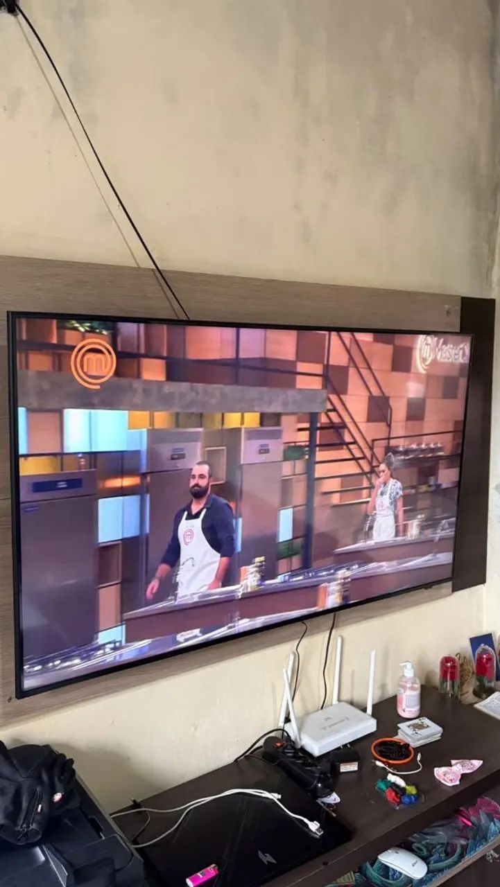SMART TV SAMSUNG 55 POLEGADAS CRYSTAL UHD 4K U8600F GAMING HUB - Foto 2