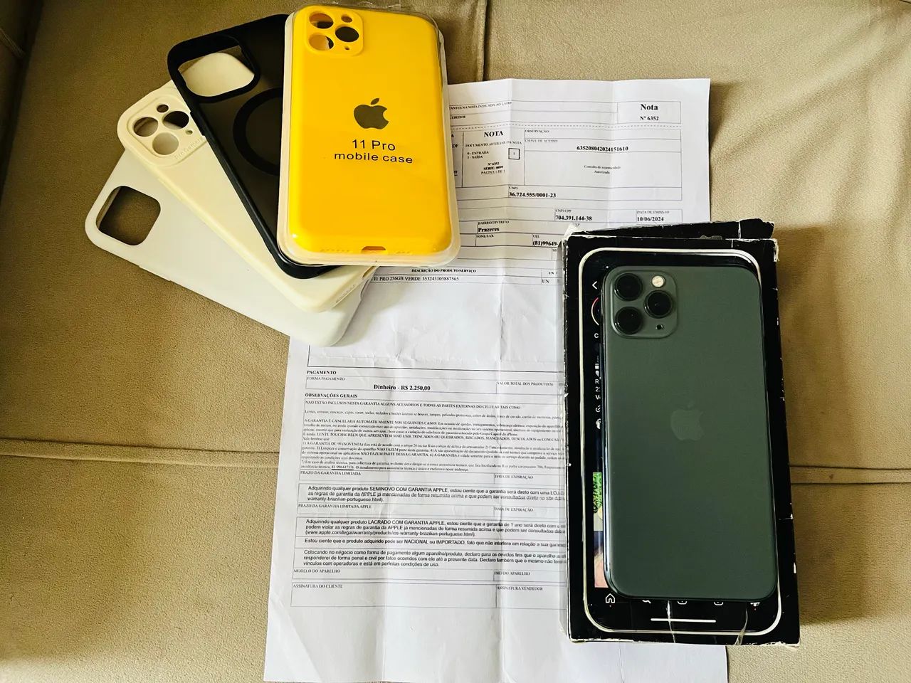iPhone 11 PRO 256GB - EM ATÉ 12X
