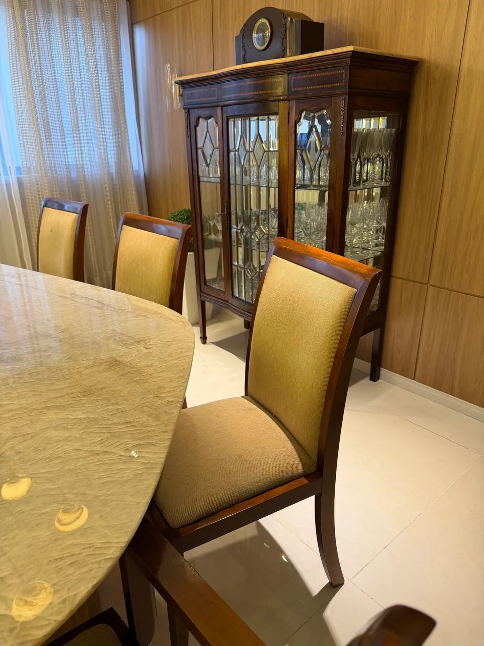 Conjunto de 8 Cadeiras para Sala de Jantar - Madeira Maciça - Foto 2