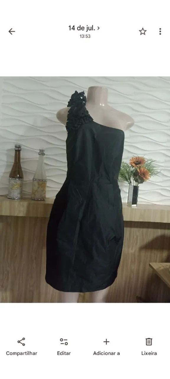 Vestido da marca Audiovisual 