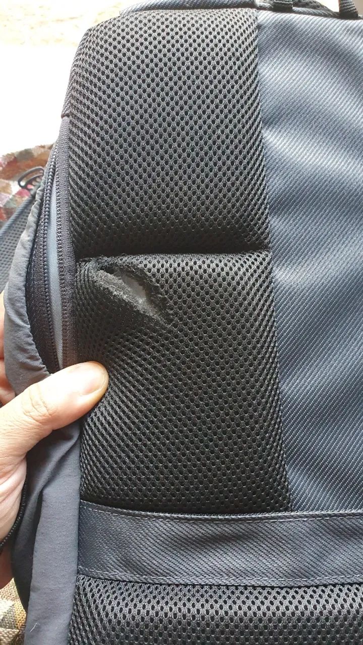 Mochila Forclaz Quechua 16L Executiva - Foto 3