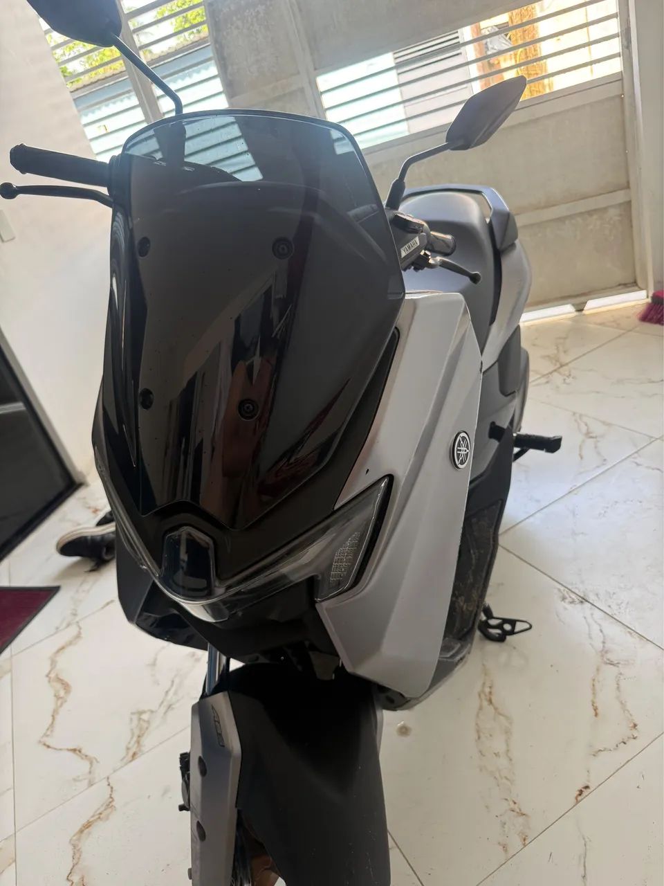 NMAX 2025 -PRATA ESTADO DE NOVA - Foto 3
