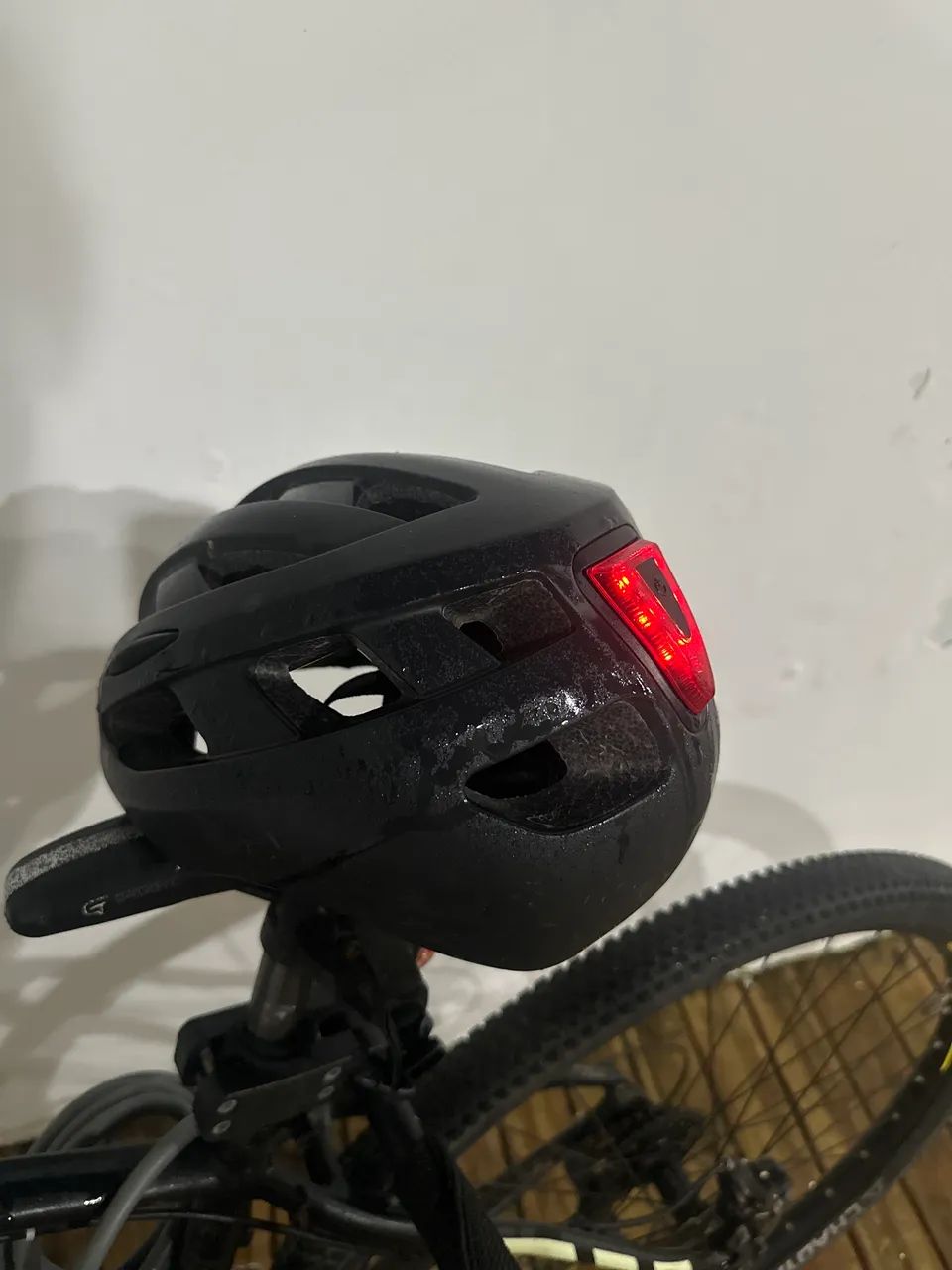 Bicicleta Groove Hype Aro 29 + Suporte de Prancha e Capacete - Foto 4