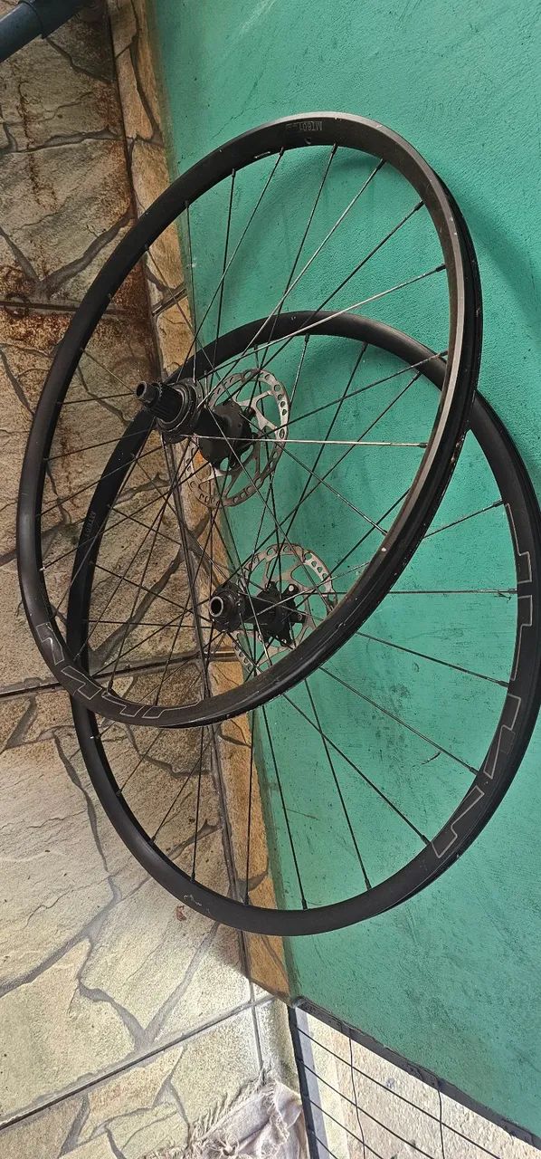 Par de roda 29er shimano mt601frehub micro spline 