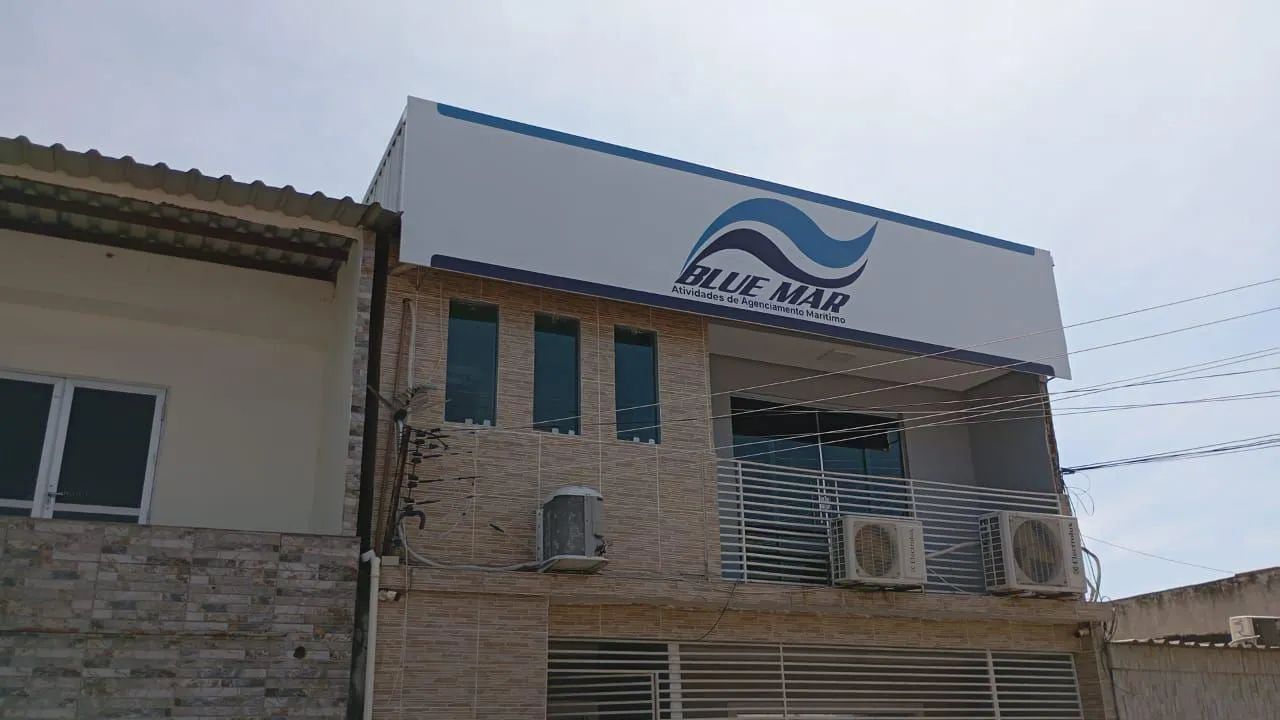 Fachada em lona impressa e ACM - Foto 5