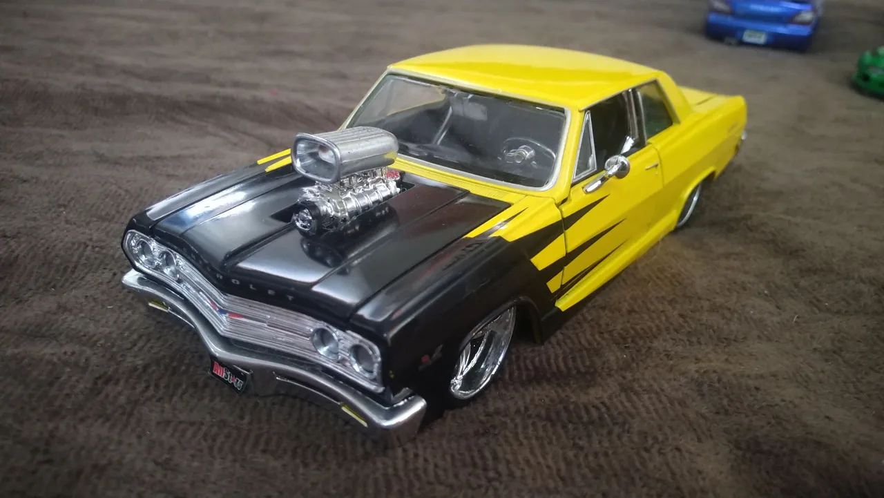 Miniaturas 1:24 Jada, Maisto e Welly - Foto 5