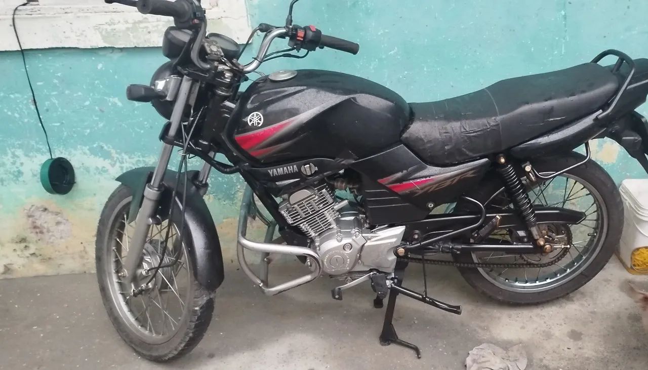 Vendo YBR 125 2004