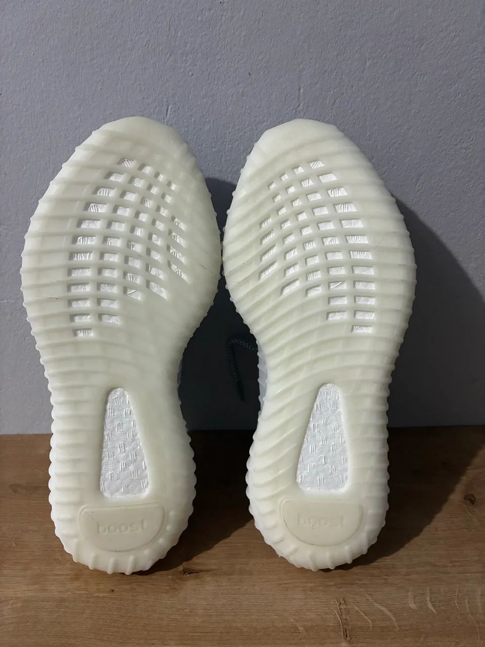Adidas YZY 350 v2 - Foto 3