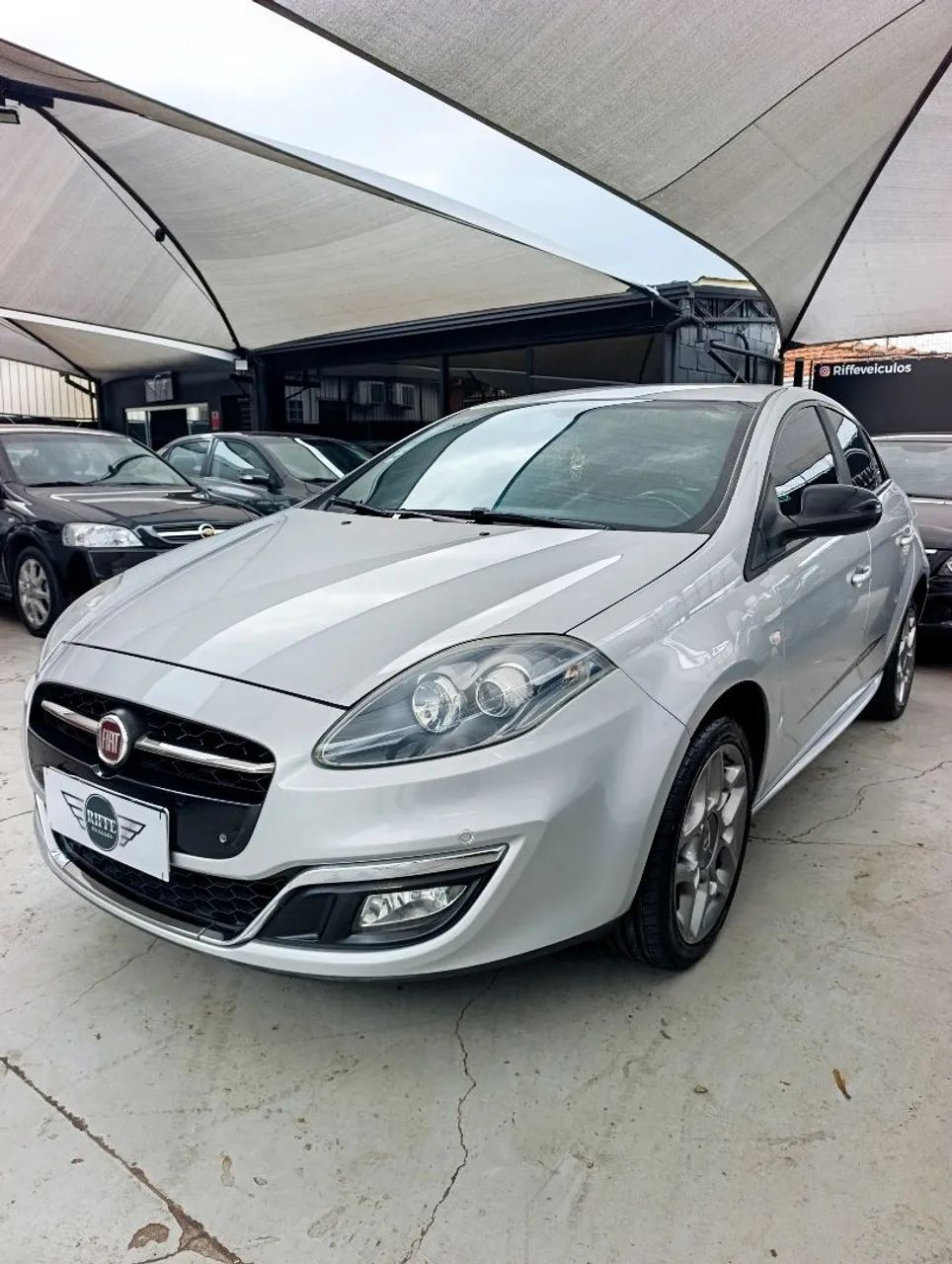 Fiat Bravo Blackmotion 1.8 Dualogic Flex 5P 2016 - Foto 3