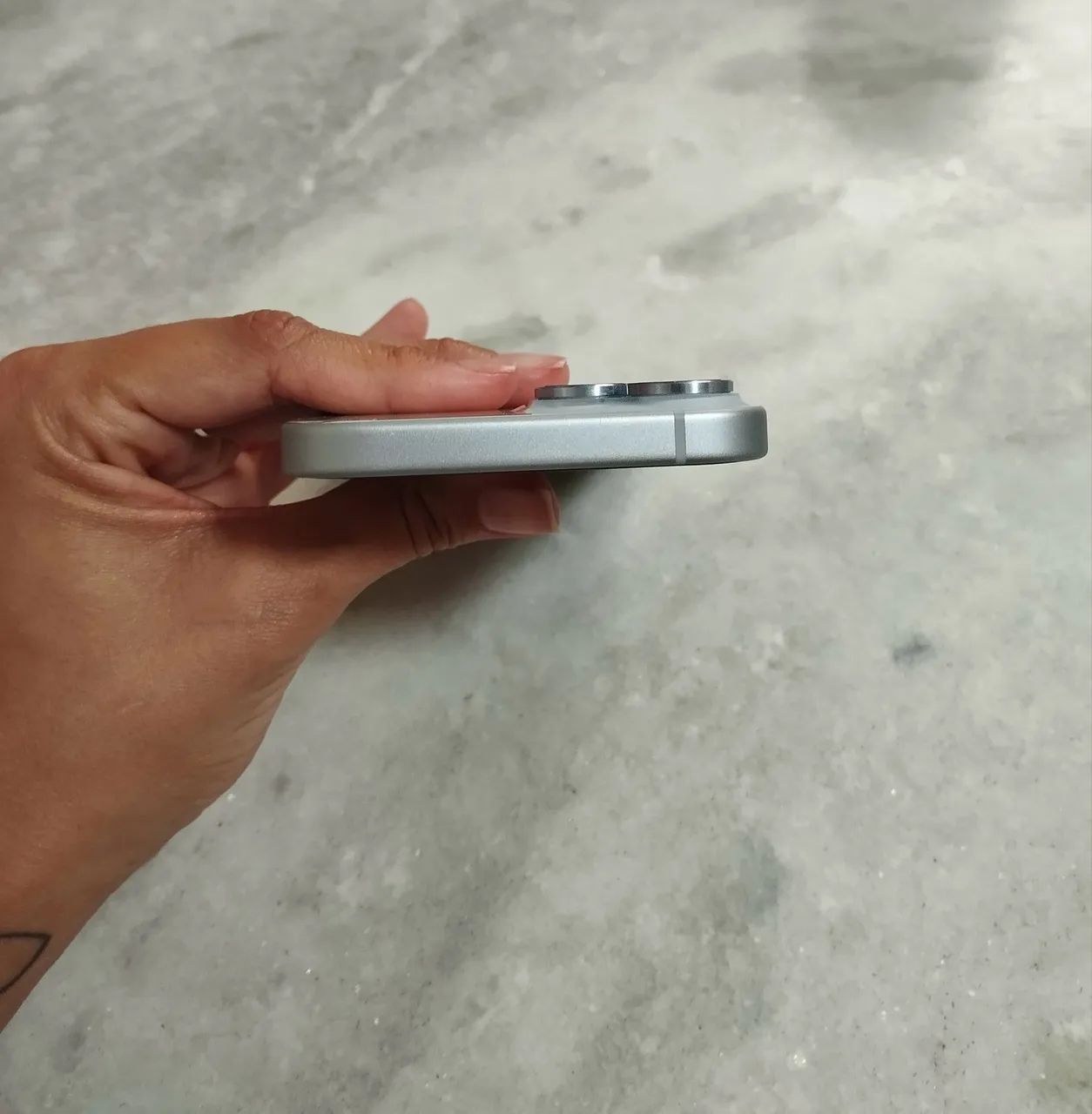 IPHONE 15 128 GB (semi novo) - Foto 5