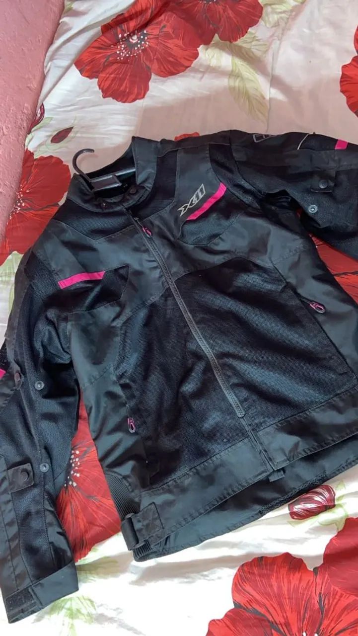 Jaco x11 Preto e rosa