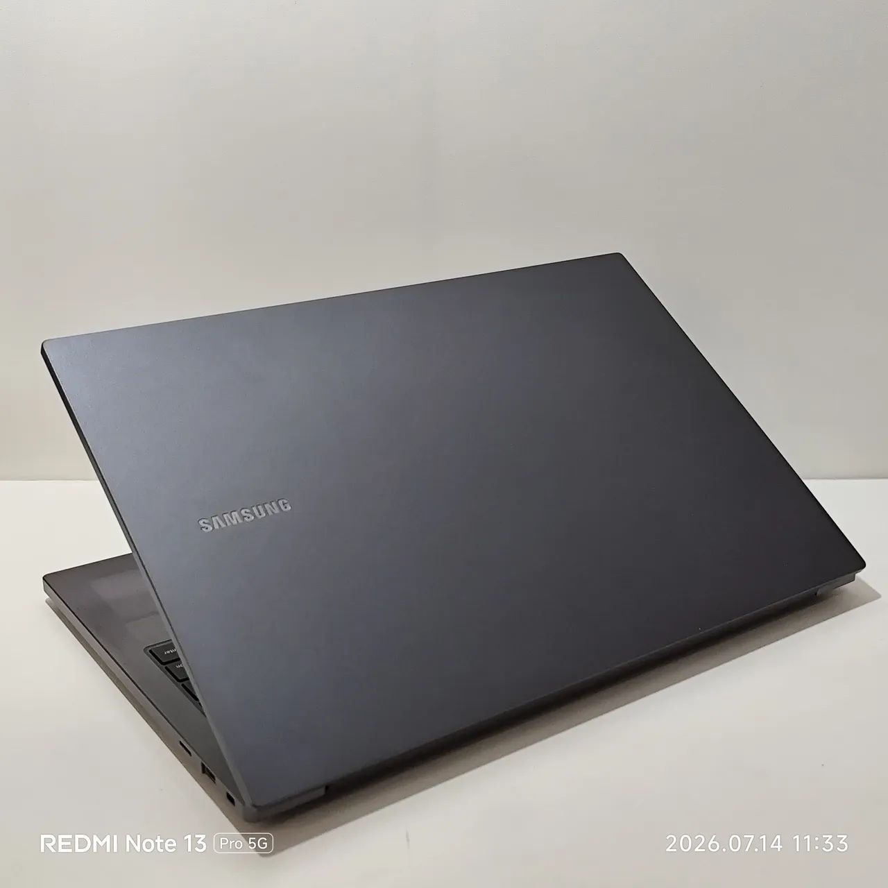 Notebook Samsung - Intel Core de 11a Geração - SSD - Bateria Ótima