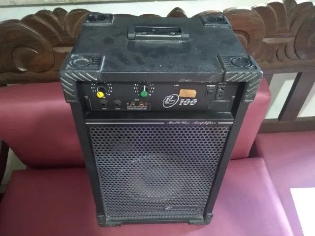 CAIXA AMPLIFICADA LL 100 USADA