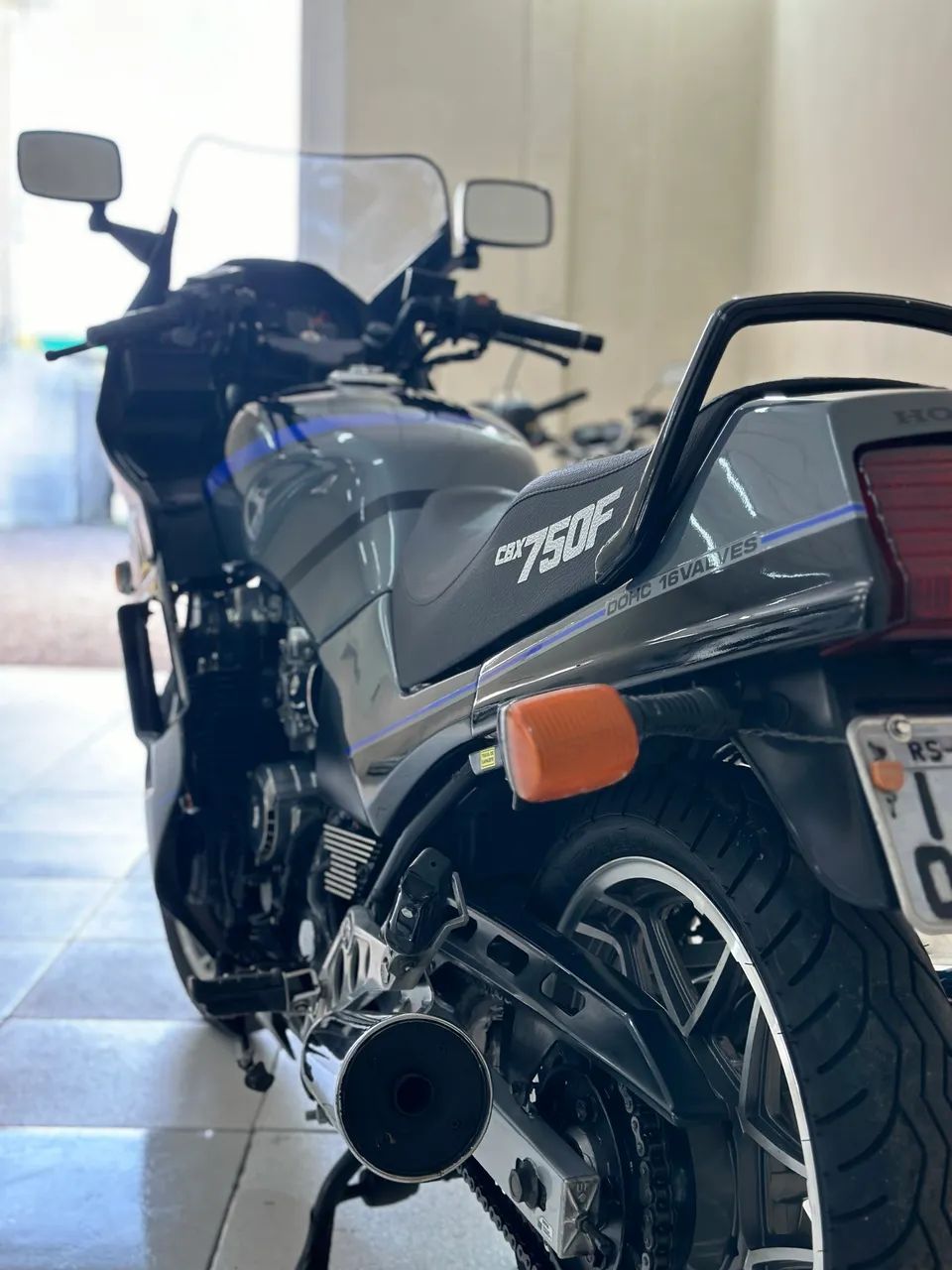 CBX 750 INDY  - Foto 2